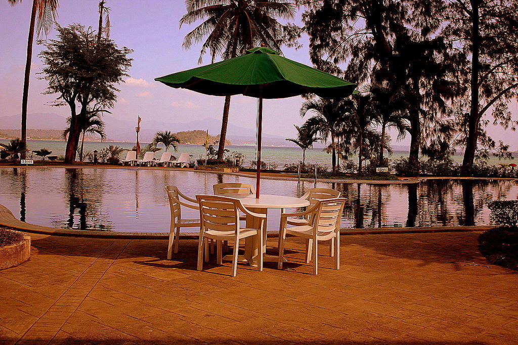 Club Morocco Resort And Country Club Subic Esterno foto