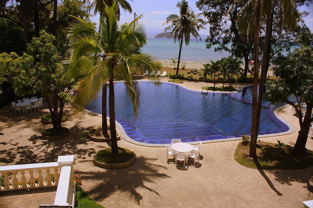 Club Morocco Resort And Country Club Subic Esterno foto