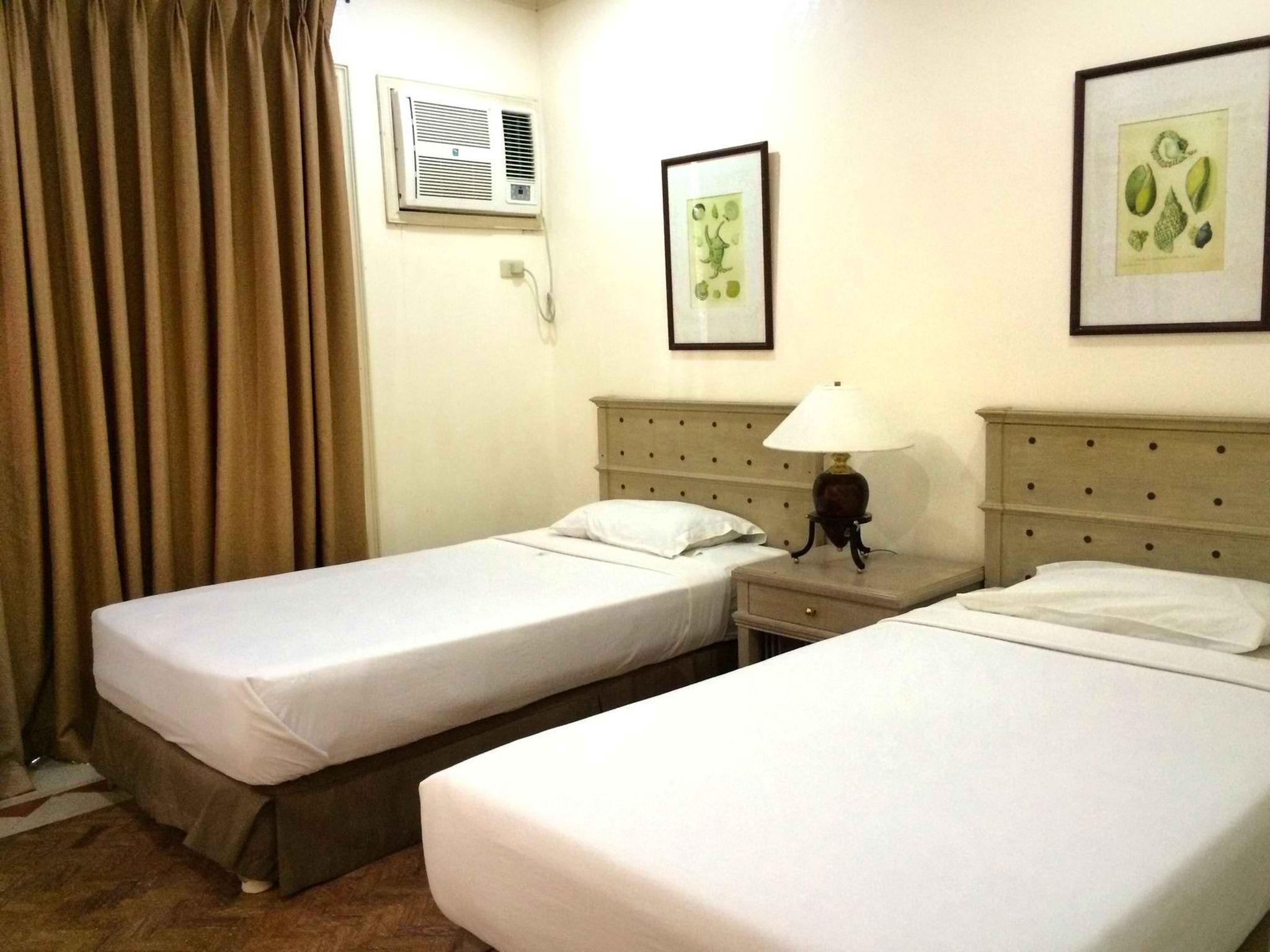 Club Morocco Resort And Country Club Subic Esterno foto