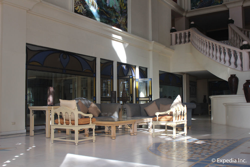 Club Morocco Resort And Country Club Subic Esterno foto