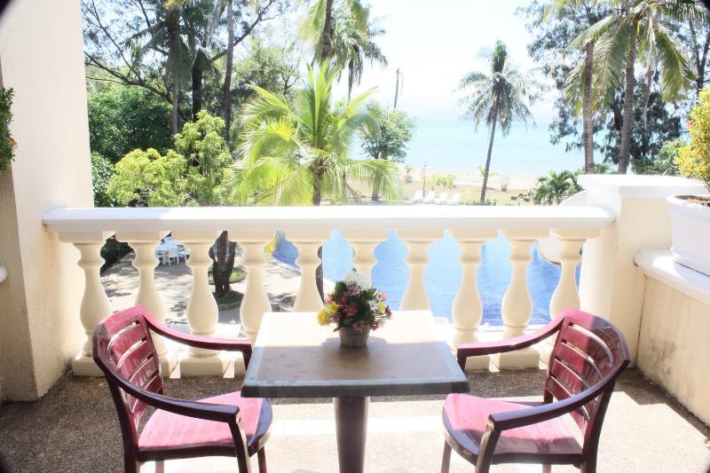 Club Morocco Resort And Country Club Subic Esterno foto